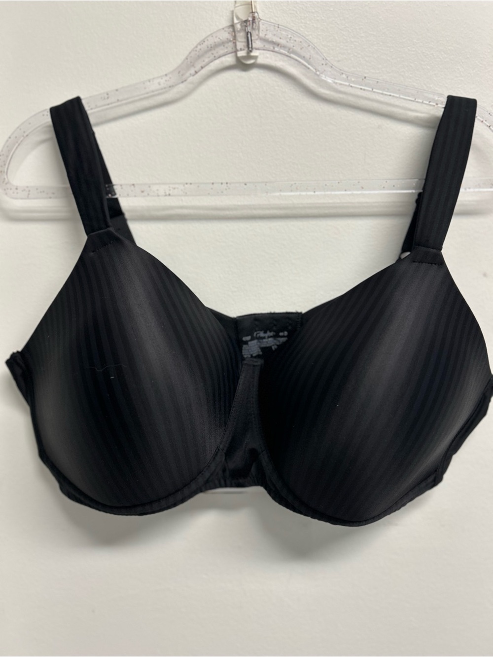 Playtex Secrets Perfectly Smooth Wireless Bra 44D